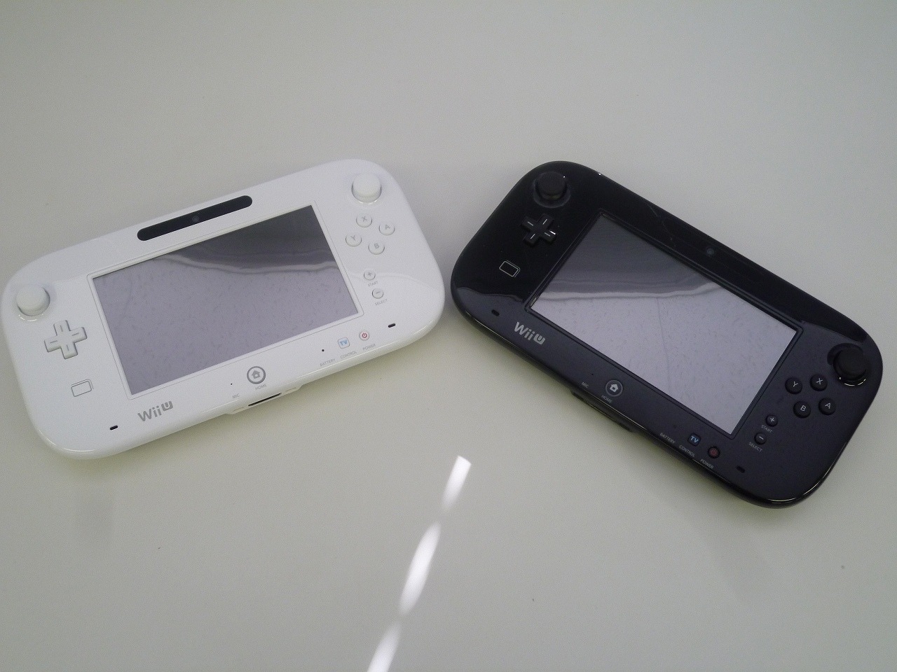 Wii Uの日本版ベーシックセットと北米版プレミアムセットを比べてみた 11枚目の写真 画像 インサイド Wii Uの日本版ベーシックセットと北米版プレミアムセットを比べてみた 11枚目の写真 画像 インサイド
