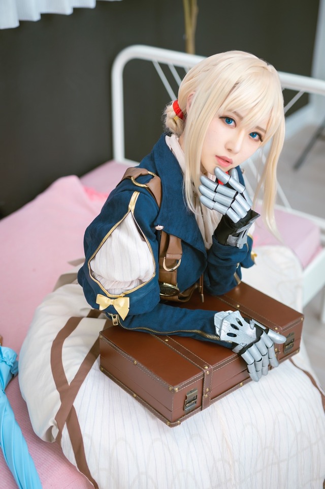 最高級ヴァイオレット・エヴァーガーデン コスプレ衣装 - コスプレ