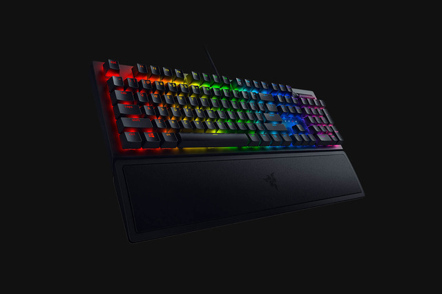 Razerミッドイヤーセールおすすめ商品6選─ゲーミングヘッドセットからキーボードまで幅広いラインナップがお買い得価格に