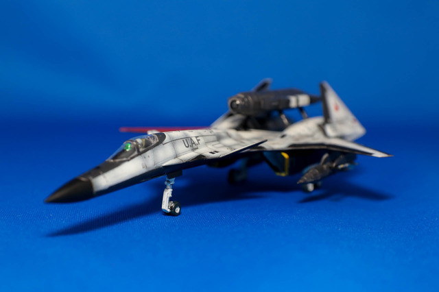 『エースコンバット』プラモデル1/144「ADFX-01」レビュー！LEDでレーザー照射表現が映える