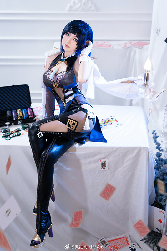 夜蘭『原神』／モデル：狐狸