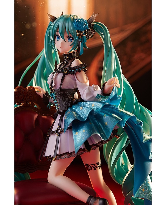 「初音ミク Rose Cage Ver.」の予約受付は9月7日21時まで！大人っぽくてセクシーな衣装にクラリ