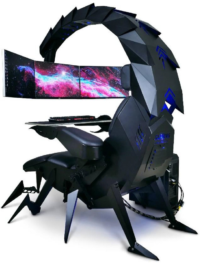 “ラスボスの椅子”と話題になった「サソリ型ゲーミングチェア」に新色が登場！圧倒的な機能を兼ね備え、お値段は約140万円