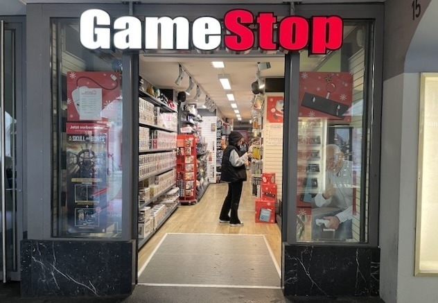 ジョイコン探して一千里…海外で買ったジョイコンは日本のスイッチで動くのか？モロッコ～スイスゲーム店探訪記【異国ファストトラベル】