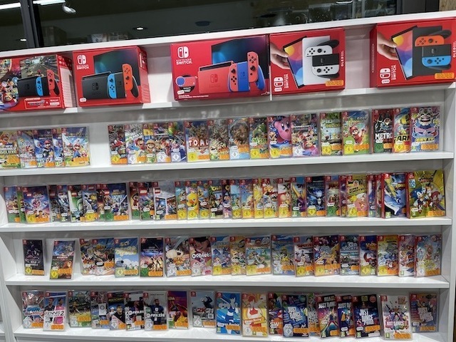 ジョイコン探して一千里…海外で買ったジョイコンは日本のスイッチで動くのか？モロッコ～スイスゲーム店探訪記【異国ファストトラベル】