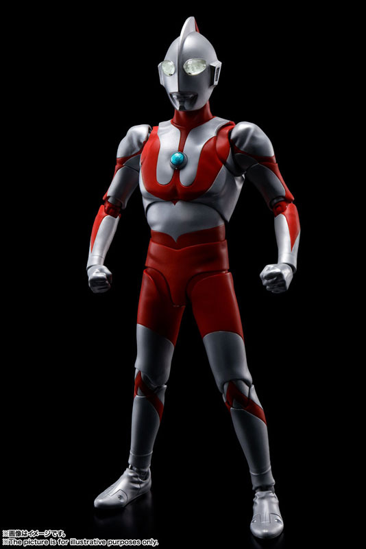 超リアルな『ウルトラマン』フィギュアが再販！初代スーツアクターの身体をスキャン、左右非対称の絶妙なバランスまで再現