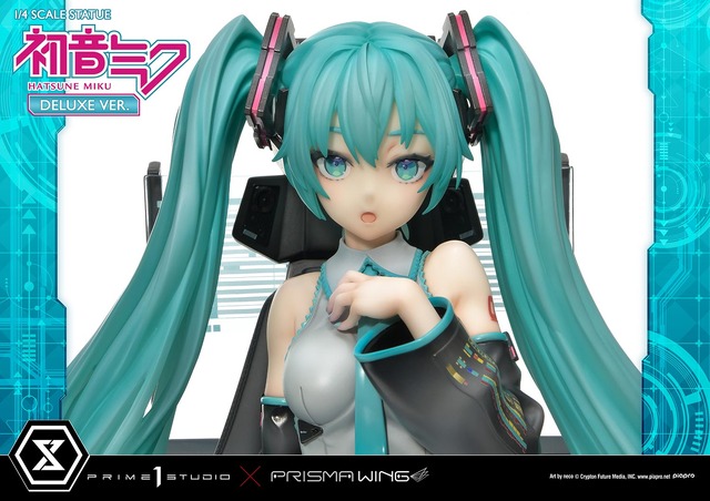 お値段、約16万円！「初音ミク」スタチューのリアルな表情にキュン―neco氏描き下ろしの歌姫にふさわしい特製ベースが付属