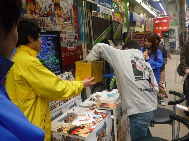 『TATSUNOKO VS. CAPCOM UAS』店頭イベント、コンボバトル大会が大いに盛り上がる