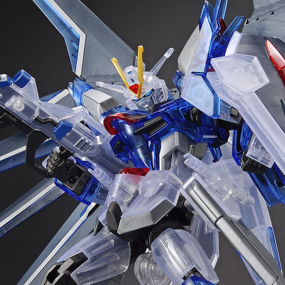 劇場限定ガンプラをその手に！クリアカラーの「ライジングフリーダム」「デスティニーSpecII」プレバン予約受付は本日2月20日12時から