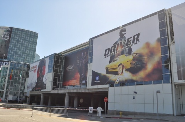 【E3 2010】E3会場に到着、出迎えてくれたのは・・・? 