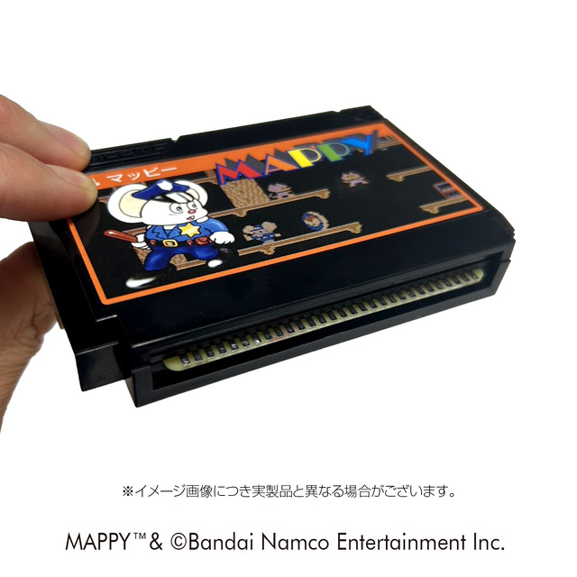 心が昭和に還る…！『ゼビウス』『マッピー』ゲームカセット風カードホルダーが再現度抜群ー触れることがタブーだった端子部分を押すと蓋が開く