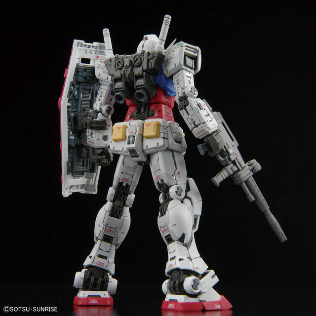 ガンプラ「RG RX-78-2 ガンダム Ver.2.0」が発売！「憧れと進化を紡ぎ、たどり着いた新たなるリアル」