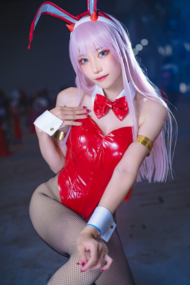 ゼロツー「ダーリン・イン・ザ・フランキス」／はるの犬（X：@haru_no_inu）、撮影：山颪ヒア（X：@fotomachen）