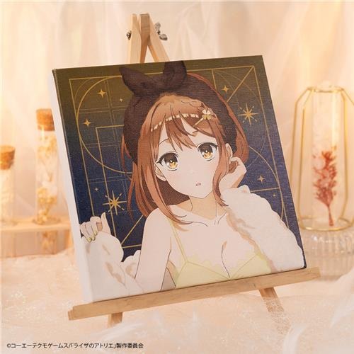 ペタンと座ったルームウェア姿にドキッ！アニメ『ライザのアトリエ』くじが発売―全等級に描き下ろしイラスト使った豪華仕様