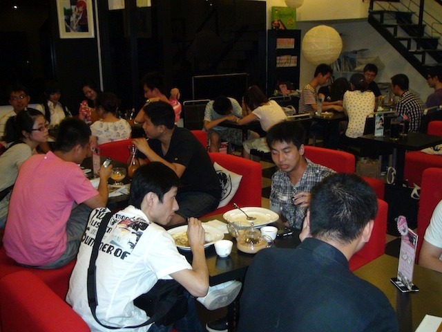 【China Joy 2010】上海も萌えていた！こちらでも発展中の中国メイド喫茶事情
