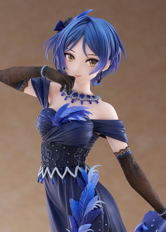 ロングスカートのスリットから魅せる美脚！『デレマス』「速水奏」フィギュアの予約締切が迫る