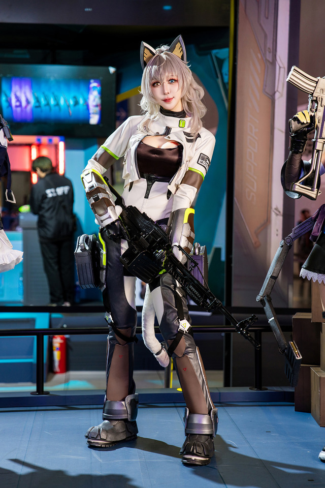 ペリティア『ドールズフロントライン2：エクシリウム』／玄子（Instagram：genko_cosplay）