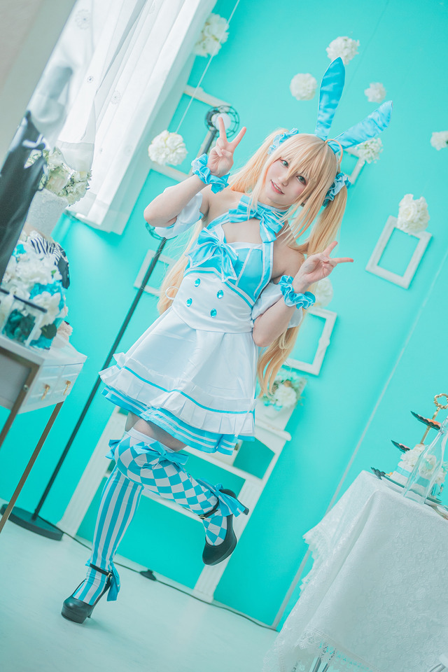 キャストリア（水着）『Fate/Grand Order』／ラインハルト（X：@meimy7111）