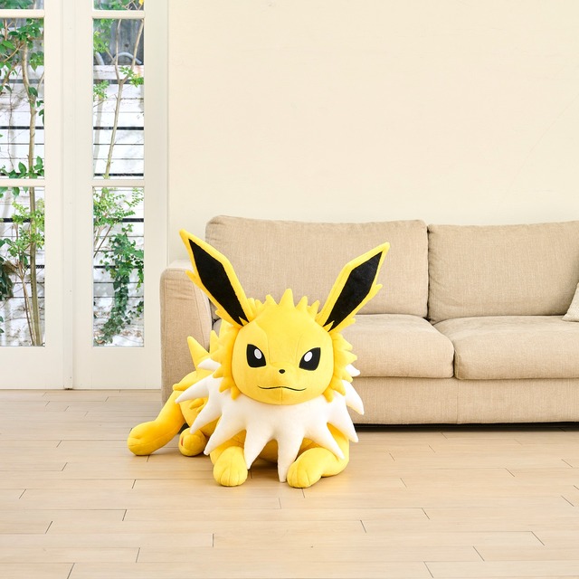 『ポケモン』イーブイとその進化形たちの「等身大ぬいぐるみ」が受注販売！第1弾として「シャワーズ」「サンダース」「ブースター」が予約受付中