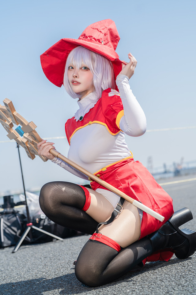 【コスプレ】フィット感のある衣装で“2.5次元”のボディを完全再現！曲線の見せ方まで完璧な美女レイヤー【写真10枚】