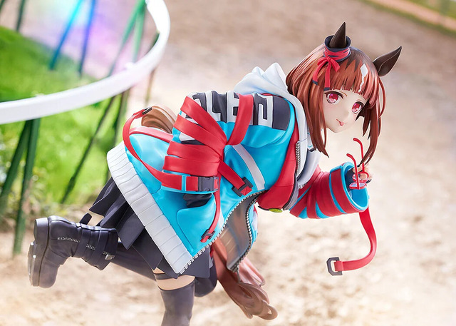 イタズラっぽく舌を出した表情が可愛い！『ウマ娘』より「トランセンド」が勝負服姿で立体化ーオプションパーツにはウインク顔が付属