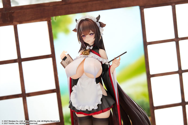 はち切れんばかりの“たわわ”なボリューム感！『アズレン』樫野が着せ替え「つまずきトラブルメイド」の姿でフィギュア化
