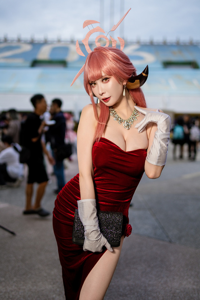 陸八魔アル『ブルーアーカイブ』／小律（Instagram：ritsuoxo、X：@ritsu_OxO）【台湾】