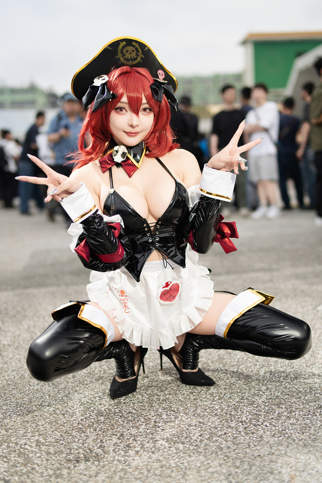 マスト：ロマンチックメイド『勝利の女神:NIKKE』／XUXU 星野秀奈（Instagram：xuxu_0330、X：@xuxu0330）