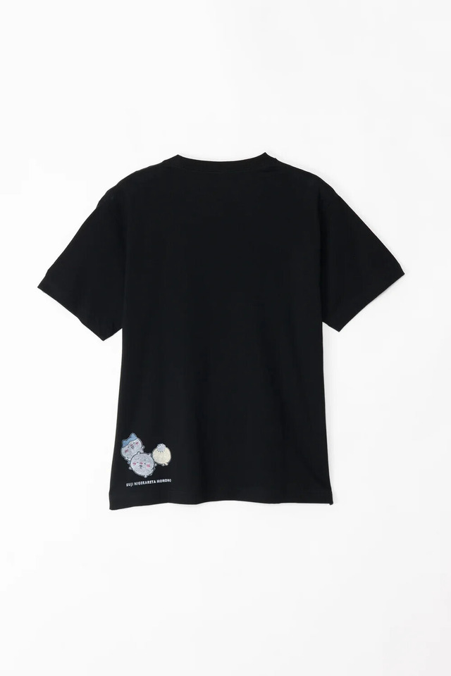 チョコを頬張る「ちいかわ」たちが可愛すぎる…！トーキングヘッズにて、Tシャツやエコバックなど新商品全8種が本日5月23日12時発売