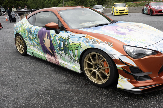人気ゲーム/アニメ、VTuberまで痛車＆痛バイク総勢150台が集結！キャラクターとクルマへの愛で溢れた奥伊吹を取材【ARCChampionship 2025フォトレポ】