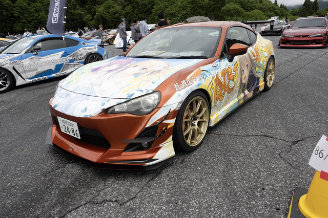 人気ゲーム/アニメ、VTuberまで痛車＆痛バイク総勢150台が集結！キャラクターとクルマへの愛で溢れた奥伊吹を取材【ARCChampionship 2025フォトレポ】