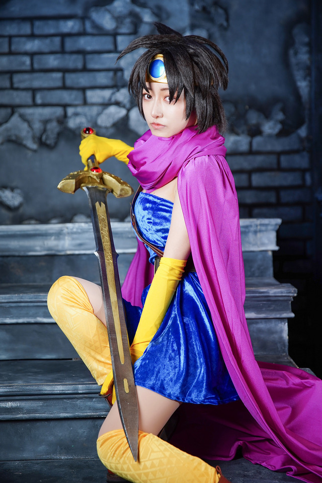 女勇者『ドラゴンクエストIII』／ミンミコ（X：@minmikoooooooo）