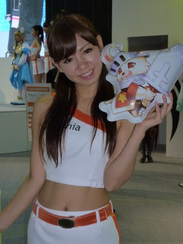 【TGS 2010】かわいいコスチュームが目白押し ― コンパニオン特集その2