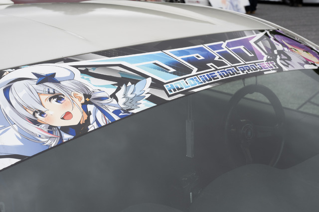 ガルウィングの湊あくあ＆紫咲シオンがイカす！「ホロライブ」「にじさんじ」など奥伊吹に集まったVTuber痛車まとめ【ARCChampionship 2025フォトレポ】