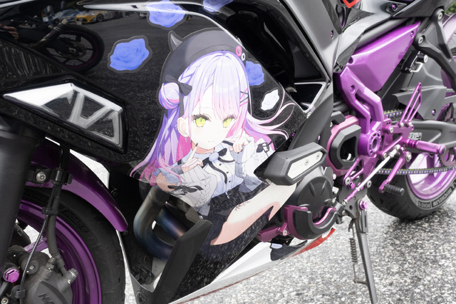 ガルウィングの湊あくあ＆紫咲シオンがイカす！「ホロライブ」「にじさんじ」など奥伊吹に集まったVTuber痛車まとめ【ARCChampionship 2025フォトレポ】