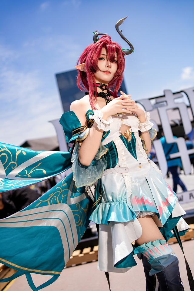 シャコンヌ／四巫日モミ（Instagram：momihi__444）
