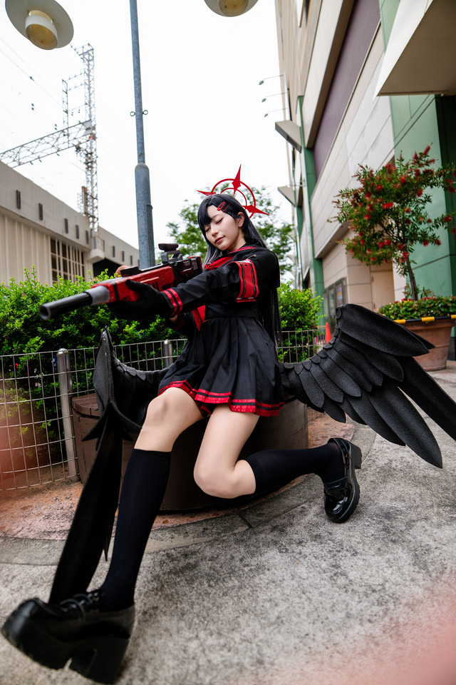 仲正イチカ『ブルーアーカイブ』／えびびちり（X：@EBICHIRI_cos）