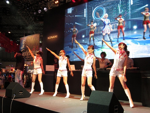 【TGS 2010】Kinectで皆でダンス！『DanceEvolution』スペシャルステージ
