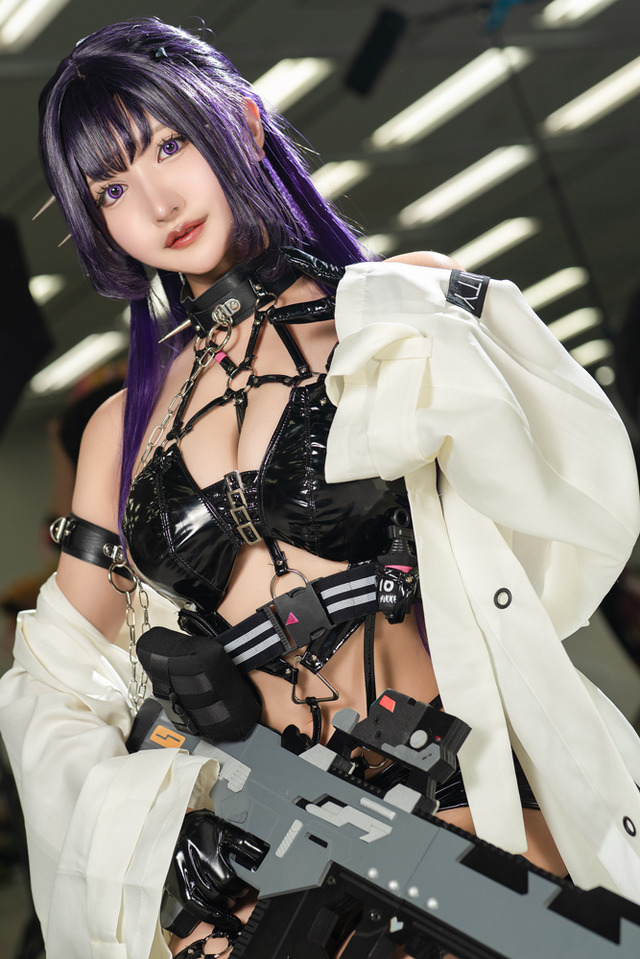 ミハラ『勝利の女神：NIKKE』／みあ様（X：@AmahaneX）