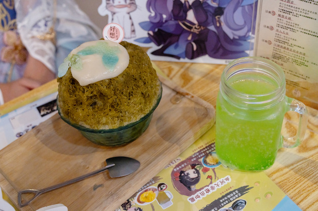【コスプレ】中華美女店長の透明感ハンパない！MMORPG『逆水寒』コラボカフェで食べる台湾式かき氷が美味すぎ【写真27枚】