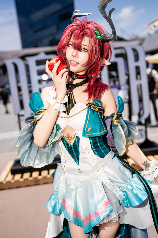 シャコンヌ／四巫日モミ（Instagram：momihi__444）