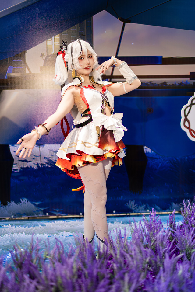 ツバキ／小漾樣（Instagram：7woyun）