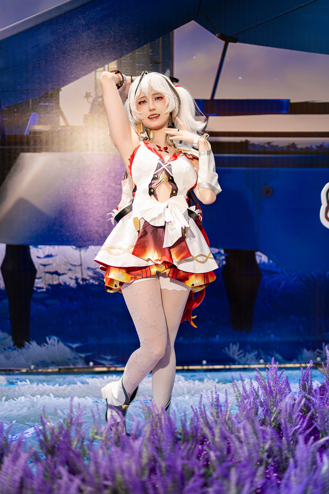 ツバキ／小漾樣（Instagram：7woyun）