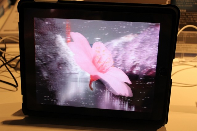 【TGS 2010】CRIブースはiPadの裸眼立体視技術が展示 
