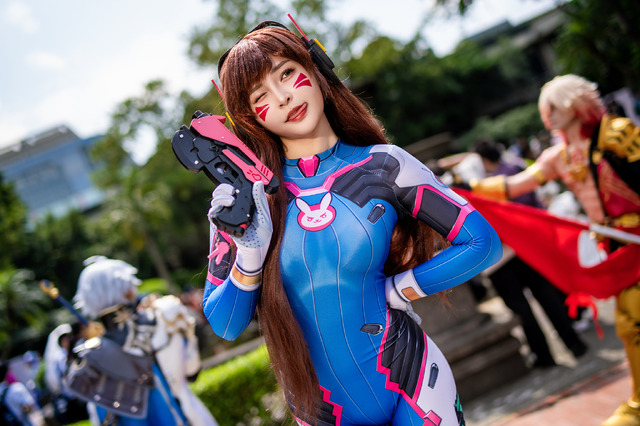 ディーバ『オーバーウォッチ』／Tsuru 鶴葵（Instagram：tsuru_cos_aoi）