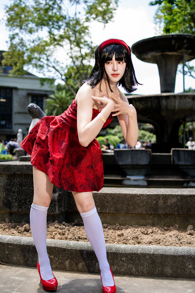 霧越 未麻「パーフェクトブルー」／沐米（Instagram：mu.mi.cos）