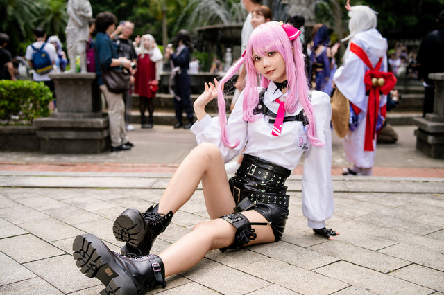 ユニ『勝利の女神:NIKKE』／かれしちゃん（X：@karechan3840）