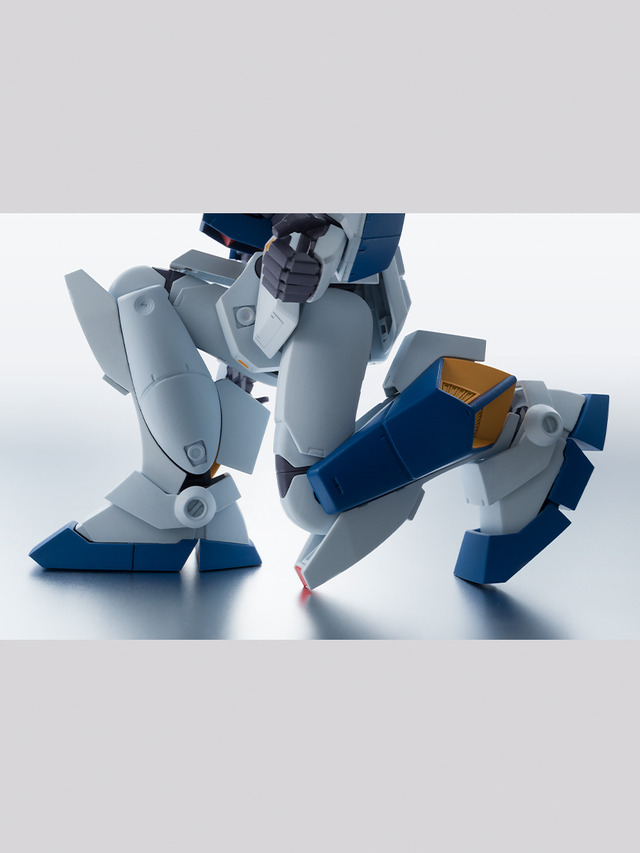 ポケットの中の戦争より「ROBOT魂 ガンダムNT-1」がチョバム・アーマー装備で一般販売！アーマーは部位毎に着脱可能