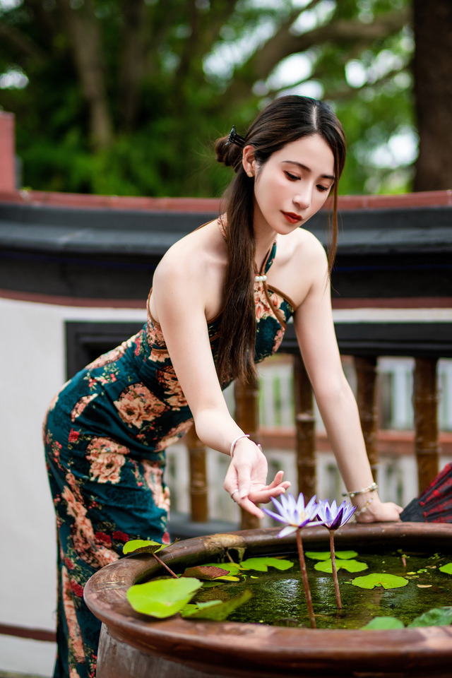 モデル：伊登/Idun（Instagram（日常）：yuiyui331、Instagram（コスプレ）：yuiyui331_cos）