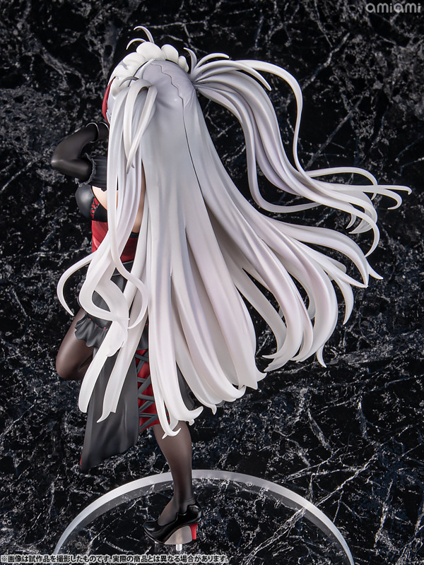 悪戯っぽく微笑む口元から舌先がチラリ…『アズレン』より「プリンツ・オイゲン：この夜に酔いしれ」フィギュアがクールでミステリアス